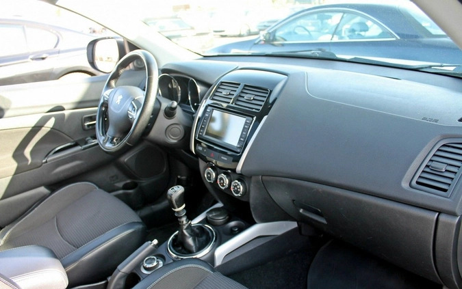 Peugeot 4008 cena 40000 przebieg: 229000, rok produkcji 2012 z Rabka-Zdrój małe 352